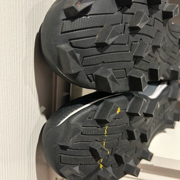 Riddell Edge Low Football Cleat Men's Size 11.5 Black, 9461MBKWT - Picture 9 of 12